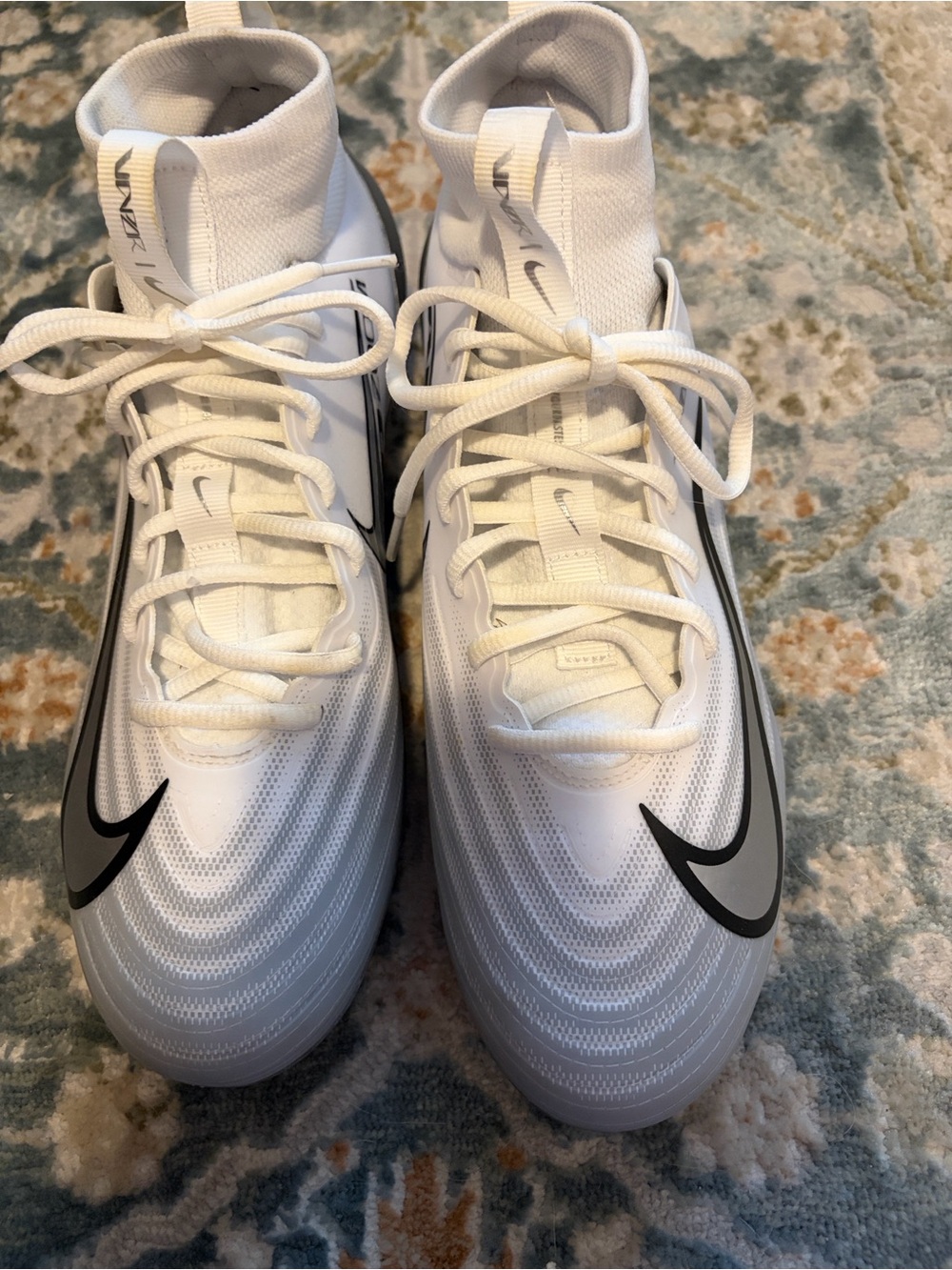 Nike Men’s Vapor Lacrosse Cleats with Black Swoosh
